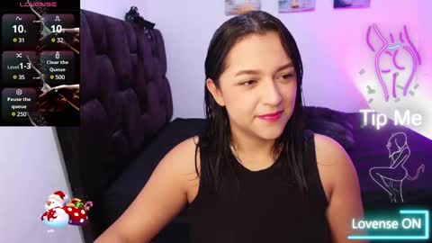 Snapshot of emilysavvato chatting on February 2025 12:03:02 PM Emily online show from February 2025 12:03:02 PM