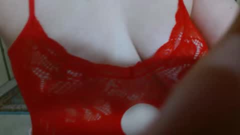 Snapshot of emilyshaze chatting on December 2024 03:30:01 AM emily haze online show from December 2024 03:30:01 AM