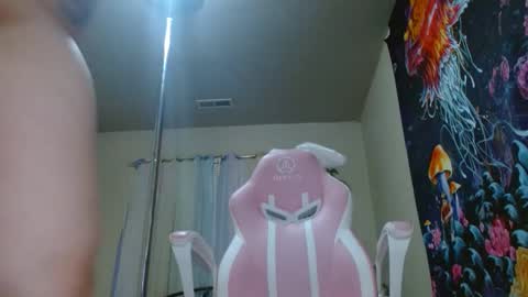 Snapshot of emilyshaze chatting on February 2025 03:59:02 AM emily haze online show from February 2025 03:59:02 AM