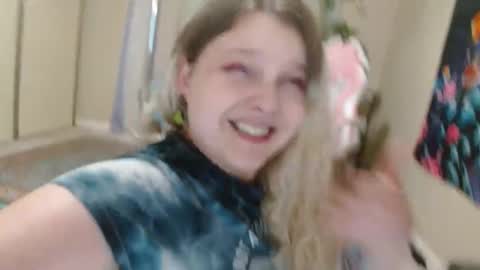 Snapshot of emilyshaze chatting on March 2025 05:11:02 AM emily haze online show from March 2025 05:11:02 AM