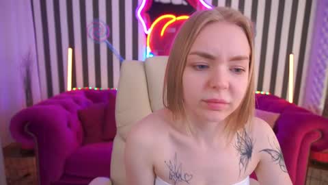  MY NAME IS Emily WELCOME EVERYONE I WILL BE HAPPY TO GIVE YOU WHAT YOU HAVE DREAMED OF FOR SO LONG online show from April 2026 06:38:02 AM