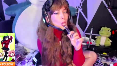 Snapshot of emilythemachine chatting on February 2025 05:27:01 PM emilythemachine online show from February 2025 05:27:01 PM