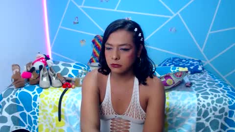 Snapshot of emilytssweet chatting on October 2025 10:56:01 PM Emily online show from October 2025 10:56:01 PM