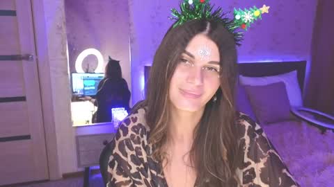 Snapshot of emilytucker chatting on December 2024 07:15:02 AM Emily online show from December 2024 07:15:02 AM