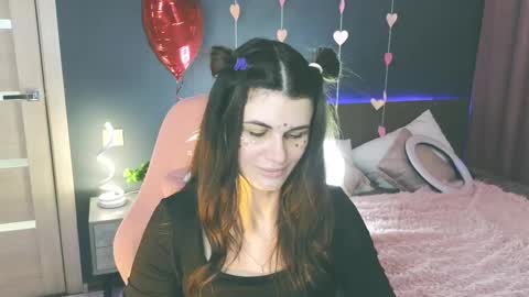 Snapshot of emilytucker chatting on February 2025 07:28:02 AM Emily online show from February 2025 07:28:02 AM