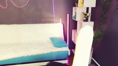 Snapshot of emilytucker chatting on October 2025 01:49:02 AM Emily online show from October 2025 01:49:02 AM