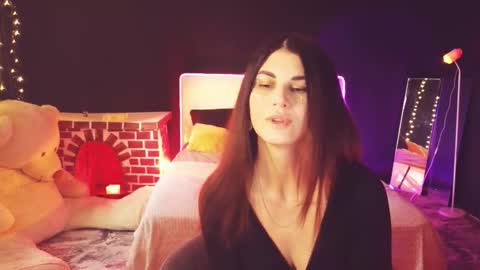 Snapshot of emilytucker chatting on February 2026 02:32:01 AM Emily online show from February 2026 02:32:01 AM