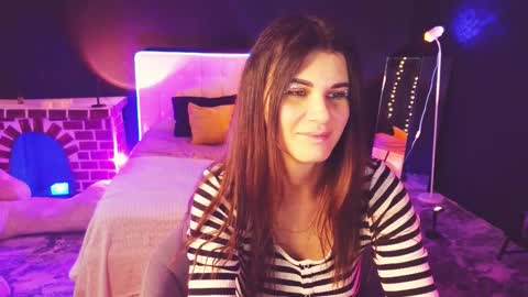 Snapshot of emilytucker chatting on February 2026 04:11:01 AM Emily online show from February 2026 04:11:01 AM