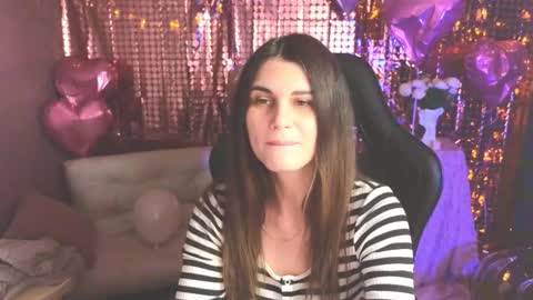 Snapshot of emilytucker chatting on February 2026 06:26:02 PM Emily online show from February 2026 06:26:02 PM