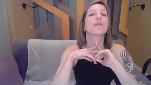 Snapshot of emilywalkers chatting on December 2024 10:30:01 AM EmilyWalkers online show from December 2024 10:30:01 AM