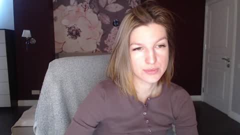 Snapshot of emilywalkers chatting on January 2025 07:55:02 AM EmilyWalkers online show from January 2025 07:55:02 AM