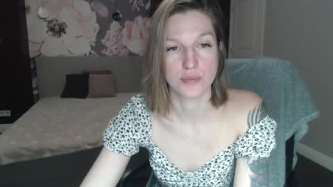Snapshot of emilywalkers chatting on January 2025 07:48:02 AM EmilyWalkers online show from January 2025 07:48:02 AM