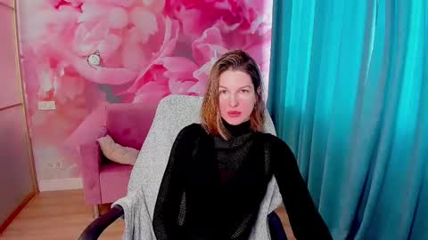 Snapshot of emilywalkers chatting on February 2025 07:58:02 AM EmilyWalkers online show from February 2025 07:58:02 AM