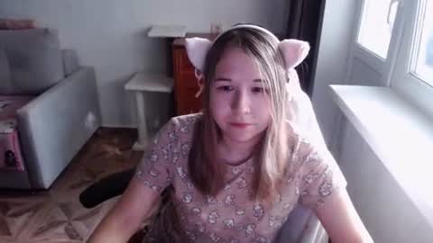 Snapshot of emilyway chatting on July 2026 01:30:02 PM emilyway online show from July 2026 01:30:02 PM