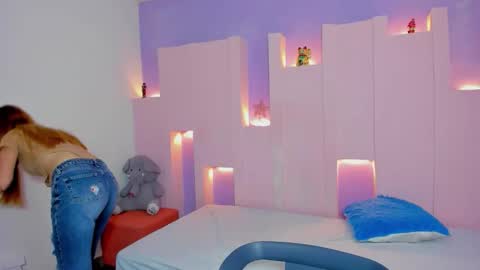 emilywilliis online show from January 2026 11:58:01 AM