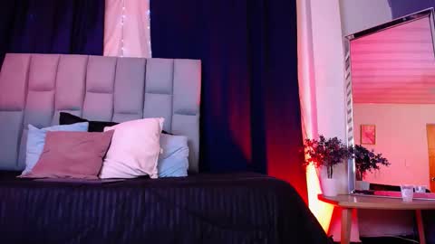 Emily  online show from February 2026 03:10:01 AM