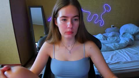 Snapshot of emilyy____ chatting on March 2026 07:47:02 AM Emily online show from March 2026 07:47:02 AM