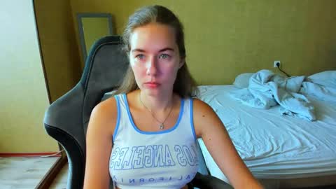 Emily online show from July 2026 10:19:01 AM