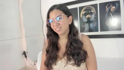 emilyy_cooperr online show from September 2025 12:21:02 PM