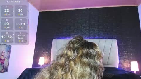 Snapshot of emilyy_sexy01 chatting on January 2025 01:56:02 PM emilyy_sexy01 online show from January 2025 01:56:02 PM