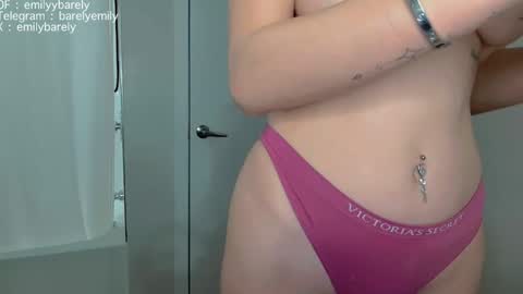 Snapshot of emilyybarely chatting on March 2026 01:26:01 PM Emily brunette and Charlotte redhead online show from March 2026 01:26:01 PM