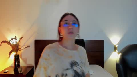 Snapshot of emilyywatson chatting on December 2024 11:34:02 AM Emilyy Watson online show from December 2024 11:34:02 AM