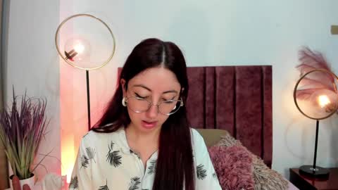 Snapshot of emilyywatson chatting on February 2025 11:45:02 AM Emilyy Watson online show from February 2025 11:45:02 AM
