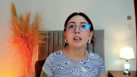 Snapshot of emilyywatson chatting on February 2025 11:36:01 AM Emilyy Watson online show from February 2025 11:36:01 AM