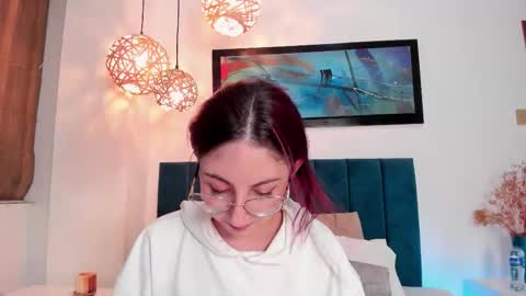 Snapshot of emilyywatson chatting on September 2025 12:22:02 AM Emilyy Watson online show from September 2025 12:22:02 AM
