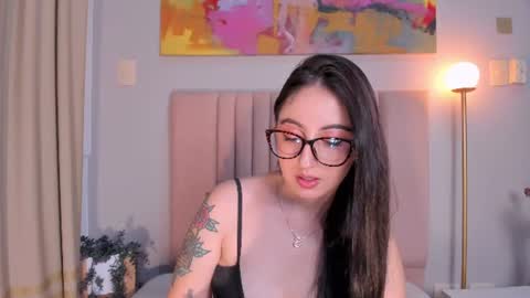 Snapshot of emilyywatson chatting on June 2026 01:36:02 AM Emilyy Watson online show from June 2026 01:36:02 AM