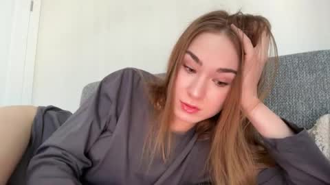 Nadya online show from May 2026 07:47:01 AM