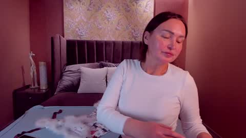 Emm online show from December 2024 12:45:02 PM