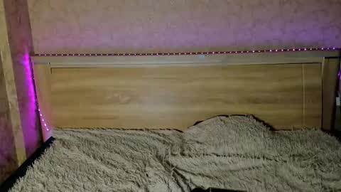 Snapshot of emma77_ chatting on September 2025 06:57:02 PM Emma online show from September 2025 06:57:02 PM