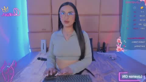 emma__js_ online show from May 2026 09:42:02 PM