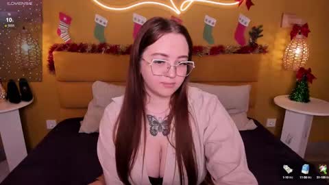 Snapshot of emma_adorablle chatting on December 2024 12:16:02 PM emma_adorablle online show from December 2024 12:16:02 PM