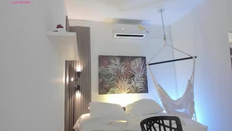 Alice online show from November 2025 12:08:02 PM