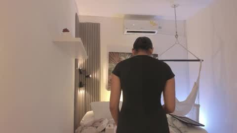 Alice online show from December 2025 10:43:01 AM