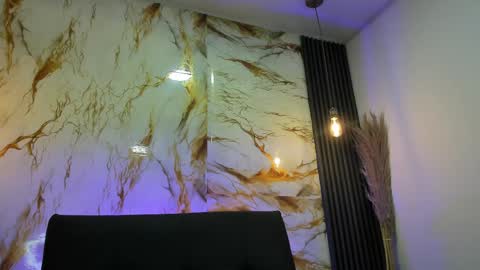 emma_angel_04 online show from May 2026 02:13:02 PM