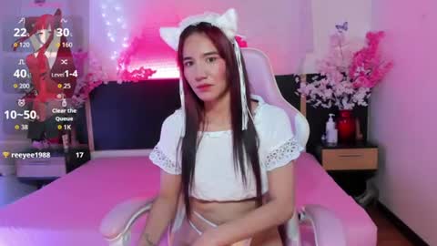 emma_ayala online show from June 2026 07:49:01 PM