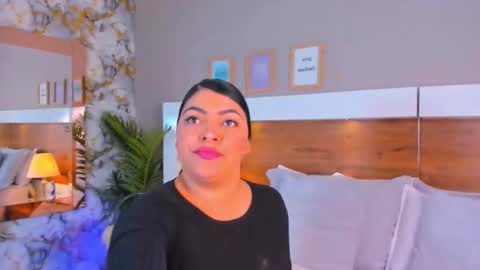 Emma  online show from January 2026 11:24:02 AM