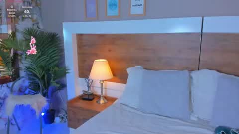 Emma  online show from June 2026 07:24:02 AM