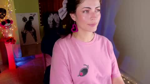 Snapshot of emma_blanco chatting on October 2025 03:57:02 PM Emma online show from October 2025 03:57:02 PM