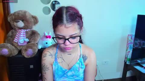emma_boo_ online show from May 2026 01:38:01 PM