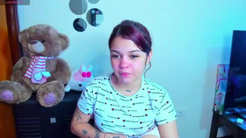 emma_boo_ online show from May 2026 03:28:01 PM
