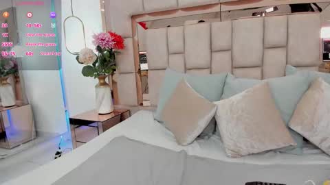 Snapshot of emma_carterr1 chatting on November 2025 05:48:01 PM pau online show from November 2025 05:48:01 PM