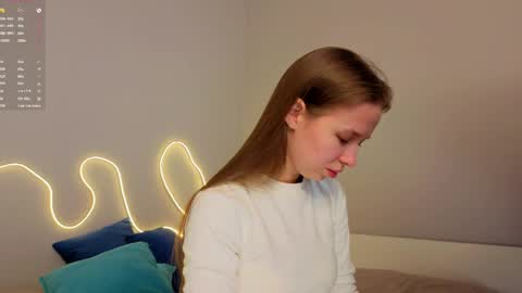 Emma online show from May 2026 02:16:01 AM