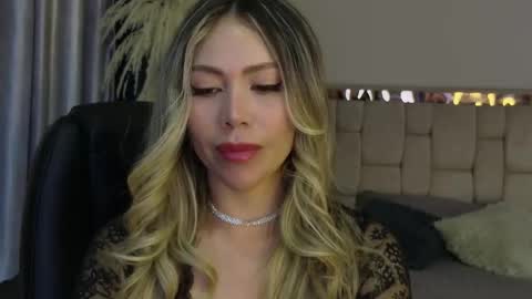 emma coronel online show from March 2026 09:11:01 PM