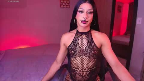 Snapshot of emma_demonn chatting on March 2026 09:24:02 AM Mistress Emma Demon online show from March 2026 09:24:02 AM
