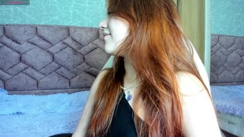Snapshot of emma_ford1 chatting on January 2025 04:39:02 AM Emma online show from January 2025 04:39:02 AM