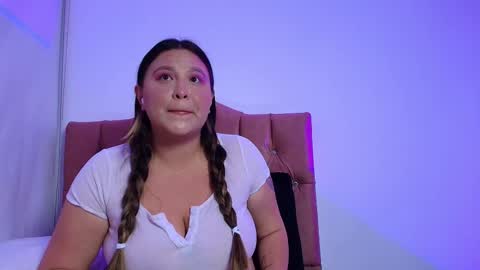 Emma Miel  online show from February 2026 03:35:01 AM